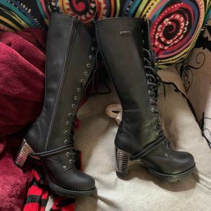 New Rock High Black Boot with stacked metal heel